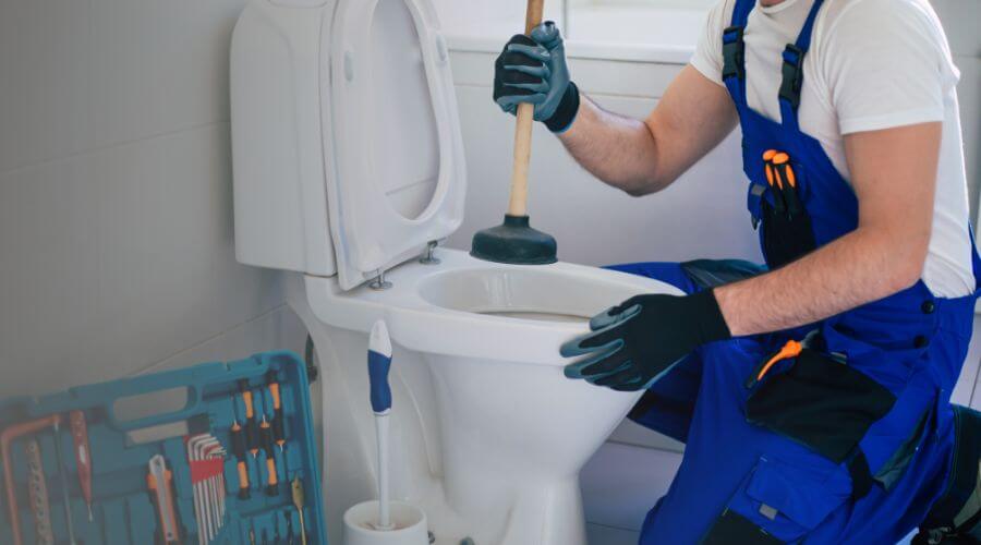 Expert burst pipe repair services in Clarklake, MI
